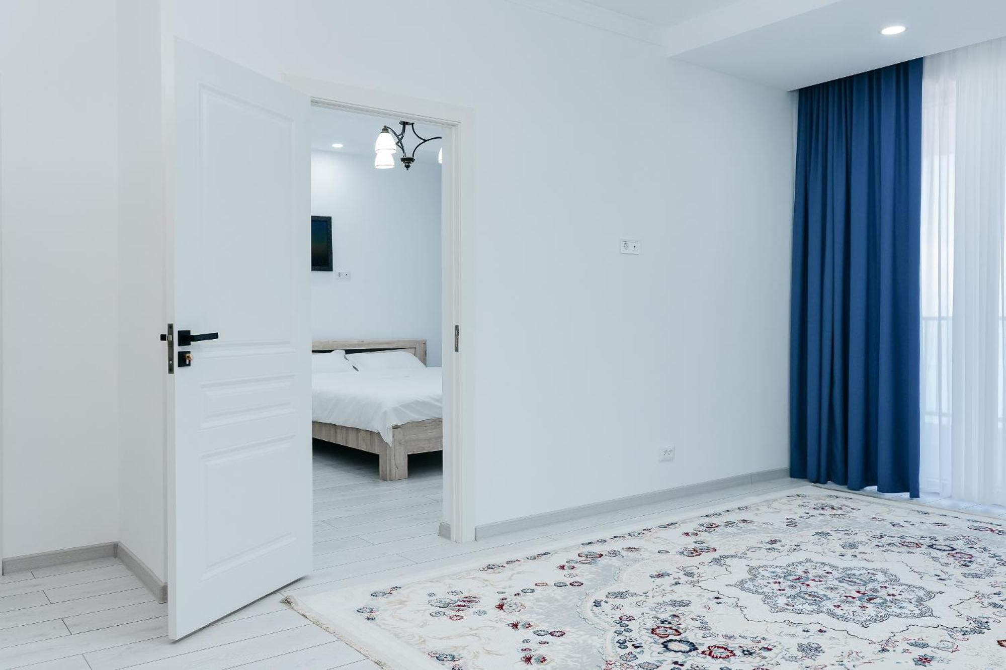 Hotel Utes Kaji-Say Zewnętrze zdjęcie